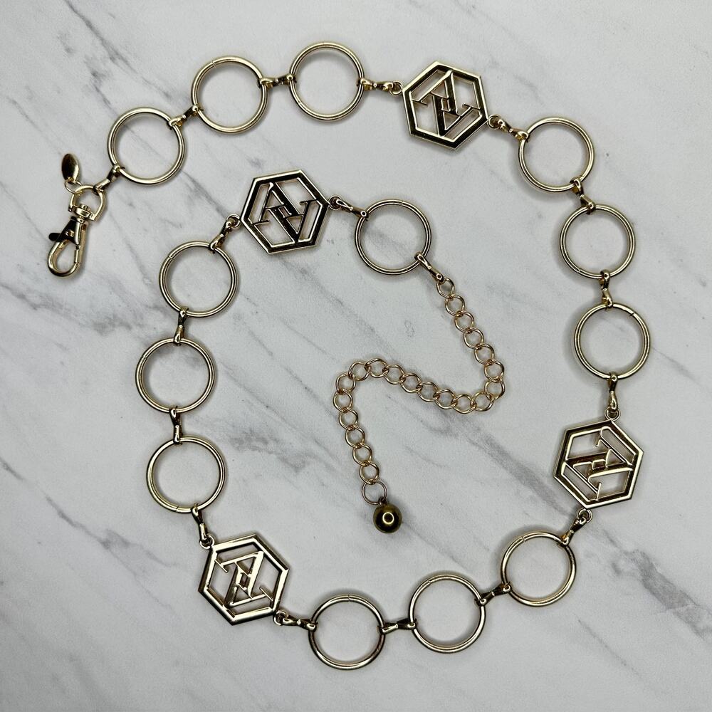 Adrienne Vittadini Gold Chain Link Belt Geometric ✨